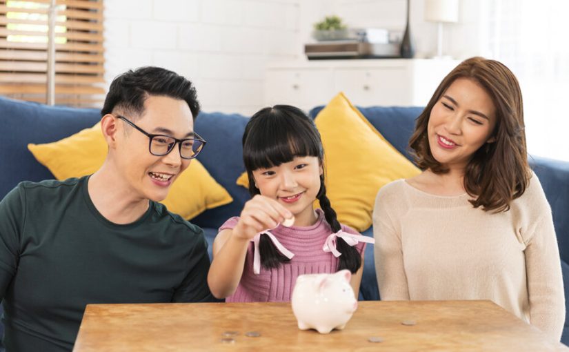 5 Metode Mudah Untuk Mengenalkan Literasi Finansial Ke Anak