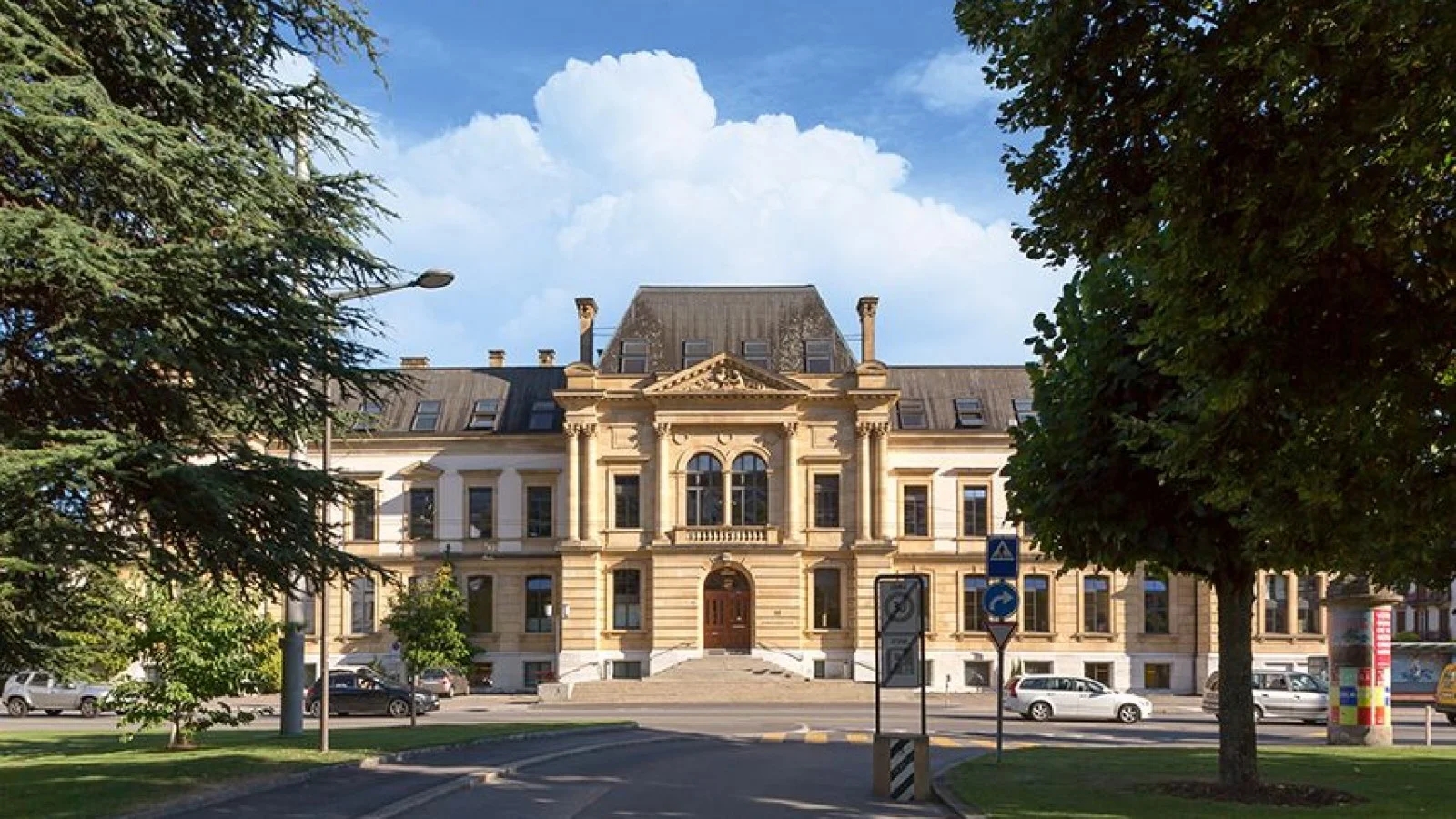 7 Universitas Terbaik Di Swiss Dan Jurusan Populernya